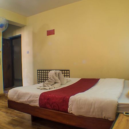Hotel Meera ポカラ エクステリア 写真