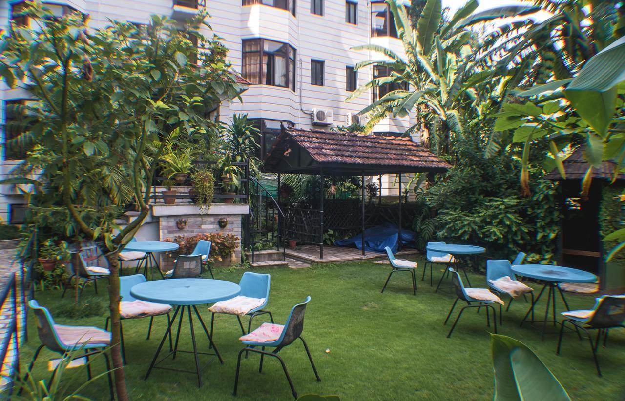 Hotel Meera ポカラ エクステリア 写真